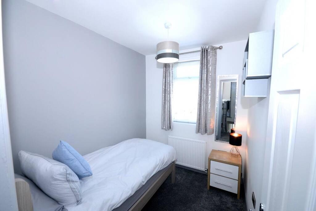 Renovated House Near Darlington Train Station. 빌라 외부 사진