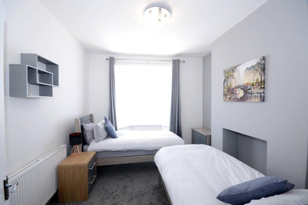 Renovated House Near Darlington Train Station. 빌라 외부 사진