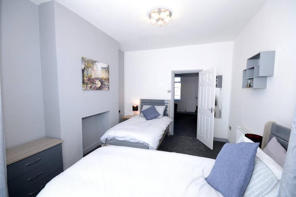 Renovated House Near Darlington Train Station. 빌라 외부 사진